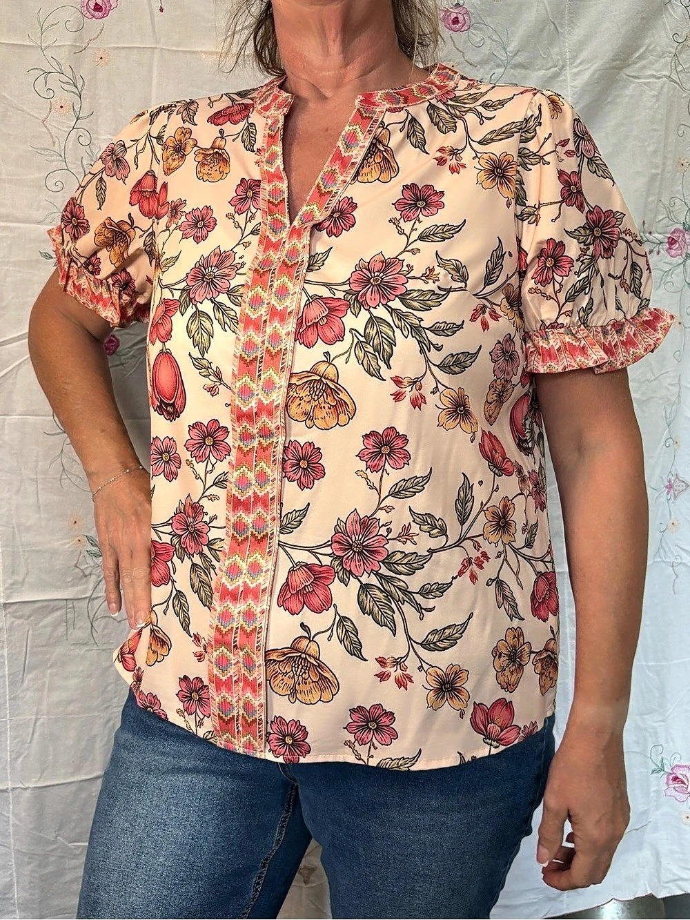 Floral Blouse in Pink & Cream Like New